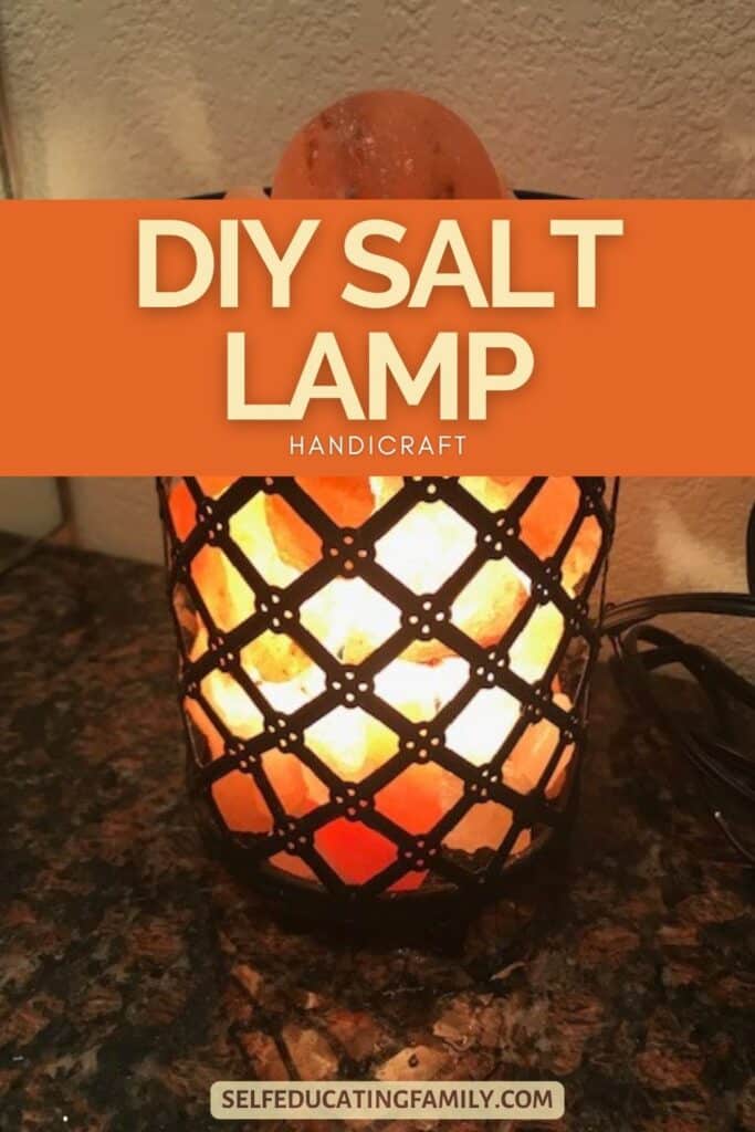 himalayan salt lamp with text overlay "DIY Salt lamp"
